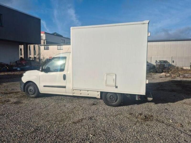 Gebraucht Fiat Doblò 101 PS (74 kW) 2016 Colore esterno (weiß) Van / Kleinbus