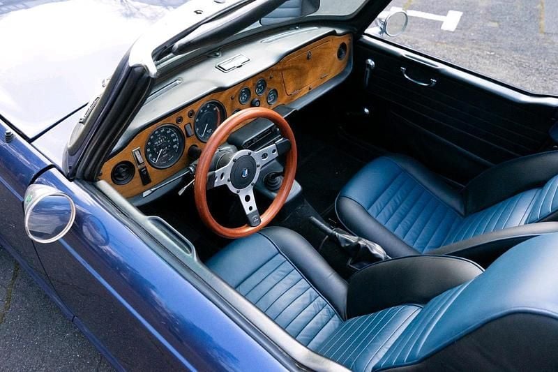 Gebraucht Triumph TR6 143 PS (105 kW) 1970 Violet Cabrio