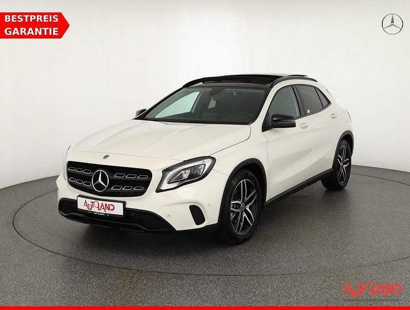 Weiß Gebraucht 2018 Mercedes GLA200 Urban SUV | 23.490 € (Etwas zu teuer) - Bild 1/4
