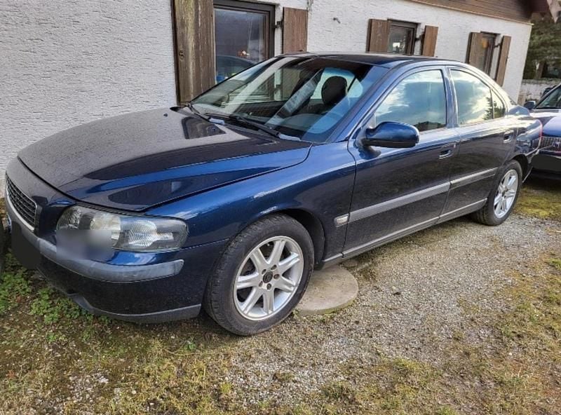 Gebraucht Volvo S60 250 PS (183 kW) 2001 Blau Limousine