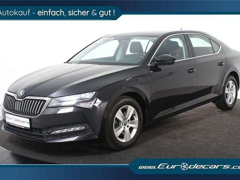 Schwarz Gebraucht 2020 Skoda Superb Limousine | 18.800 € (Guter Preis) - Bild 1/4