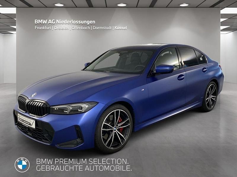 Blau Gebraucht 2024 BMW 330 Comfort Edition Limousine | 53.880 € - Bild 1/4