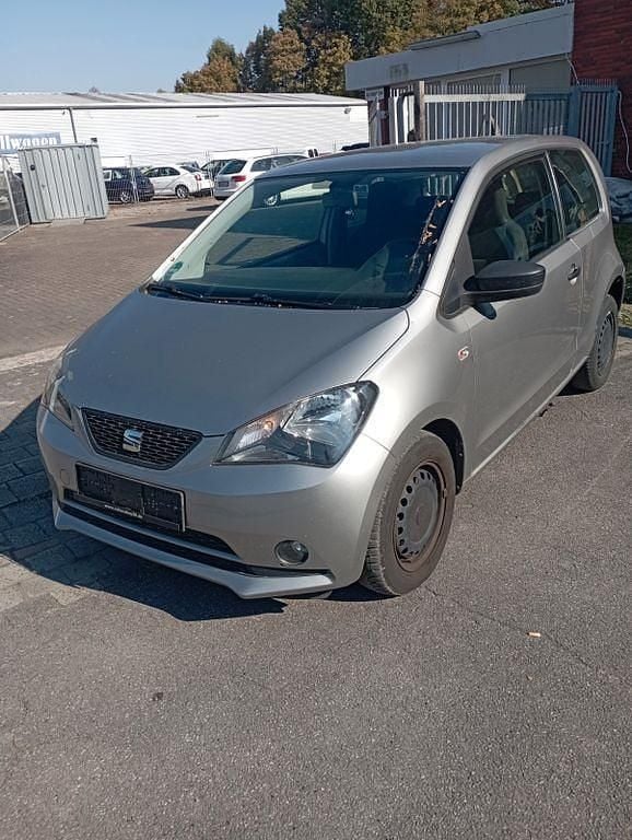 Silber Gebraucht 2017 Seat Mii Kleinwagen | 2.999 € (Guter Preis) - Bild 1/4