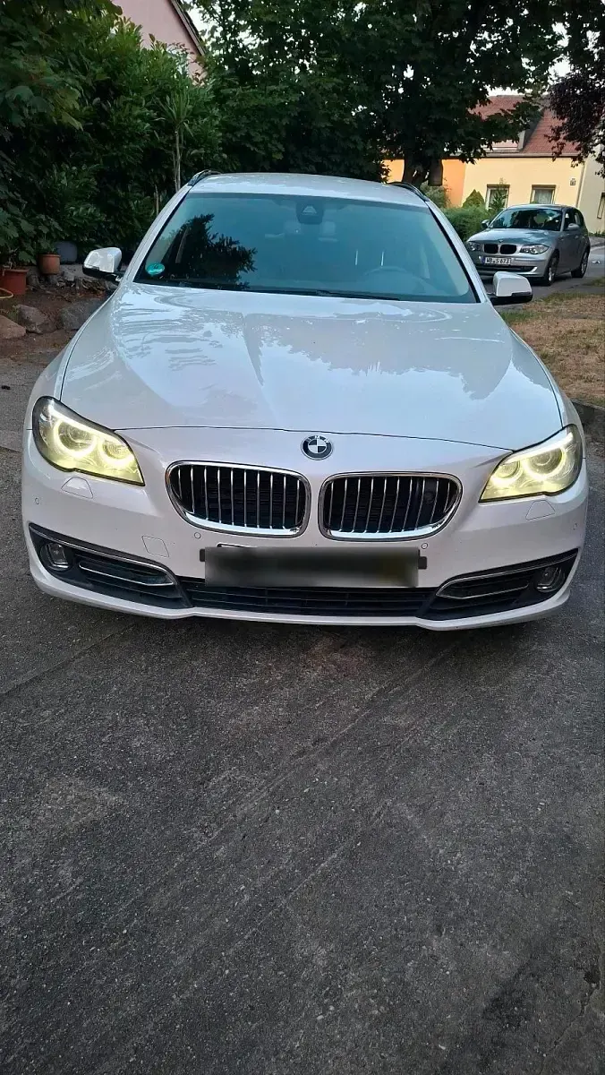 Gebraucht BMW 528 Luxury Line 245 PS (180 kW) 2014 Weiß Kombi