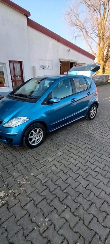 Gebraucht Mercedes A180 109 PS (80 kW) 2007 Blau Kleinwagen