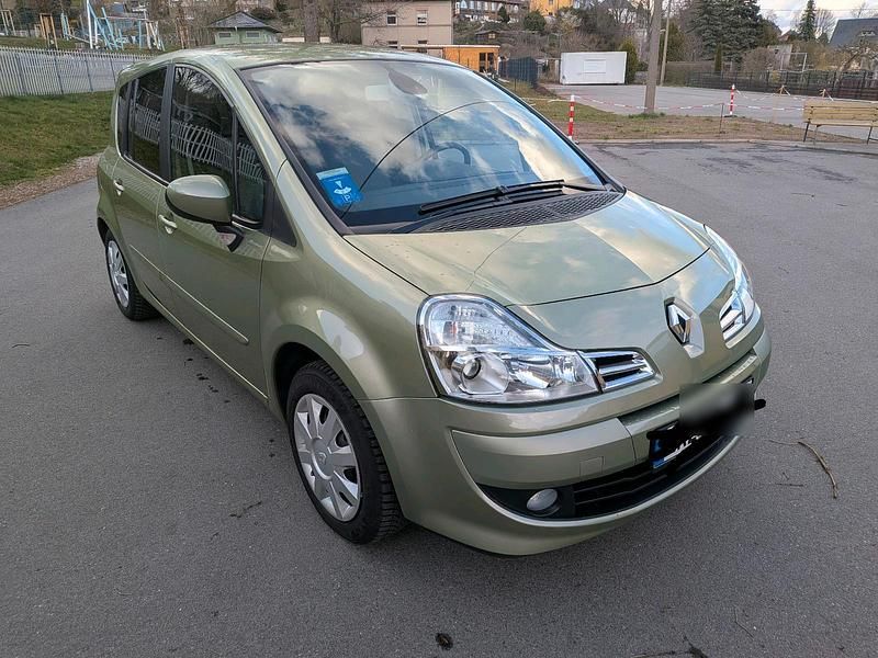 Gebraucht Renault Modus Dynamique 75 PS (55 kW) 2009 Grün Van / Kleinbus