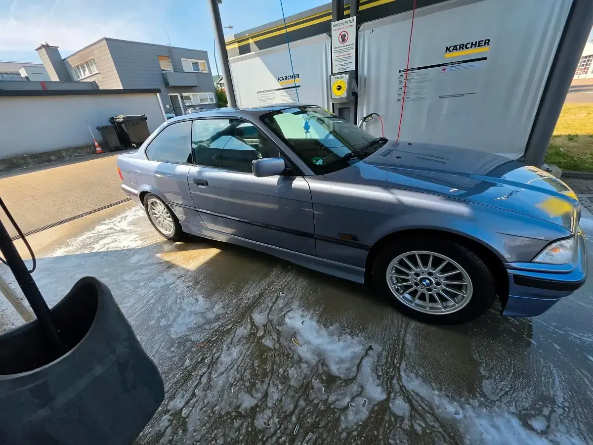 Gebraucht BMW 328 Basis 196 PS (144 kW) 1995 Blau Coupé