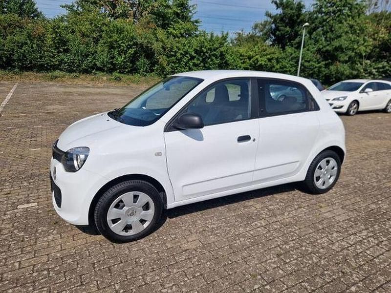 Weiß Gebraucht 2016 Renault Twingo Life Kleinwagen | 6.890 € (Fairer Preis) - Bild 1/4