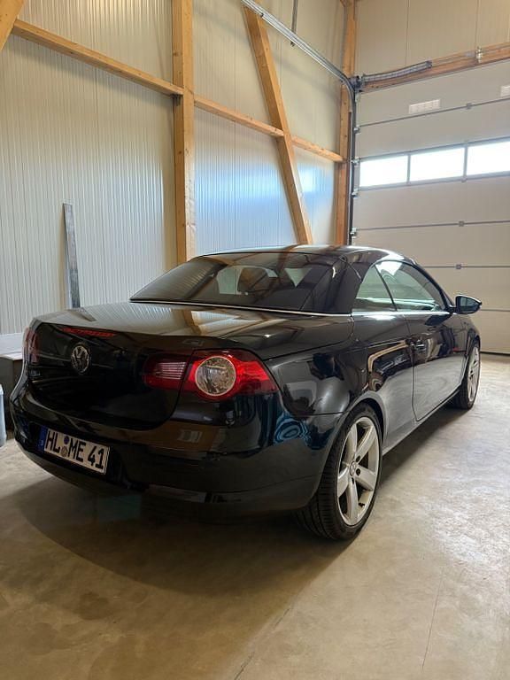 Gebraucht VW Eos GT 140 PS (102 kW) 2010 Schwarz Cabrio