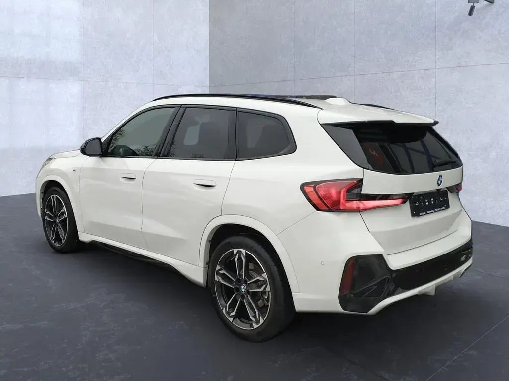 Gebraucht BMW X1 M Sport 211 PS (155 kW) 2024 Weiß SUV