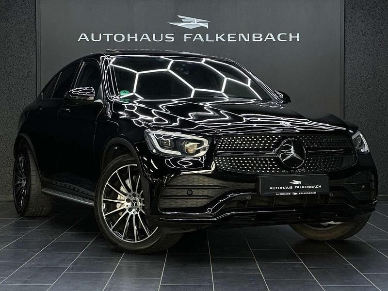 Schwarz Gebraucht 2020 Mercedes GLC300 AMG Coupé | 43.900 € (Fairer Preis) - Bild 1/4