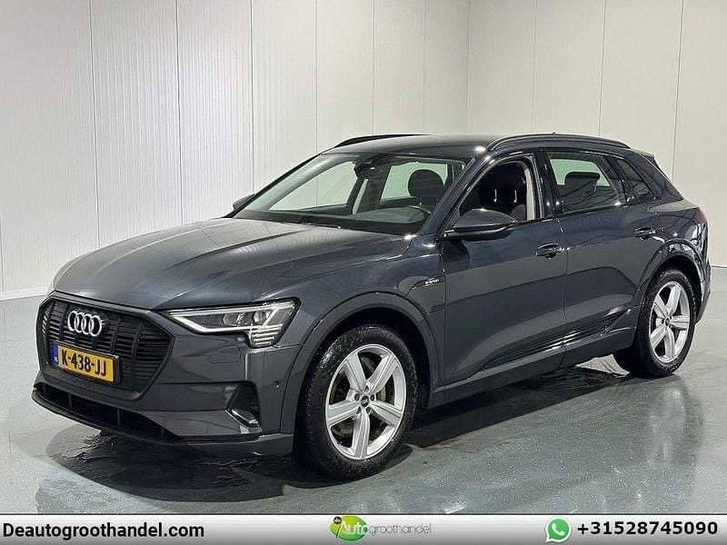 Gebraucht Audi e-tron Business 300 kW (408 PS) 2020 Grau SUV