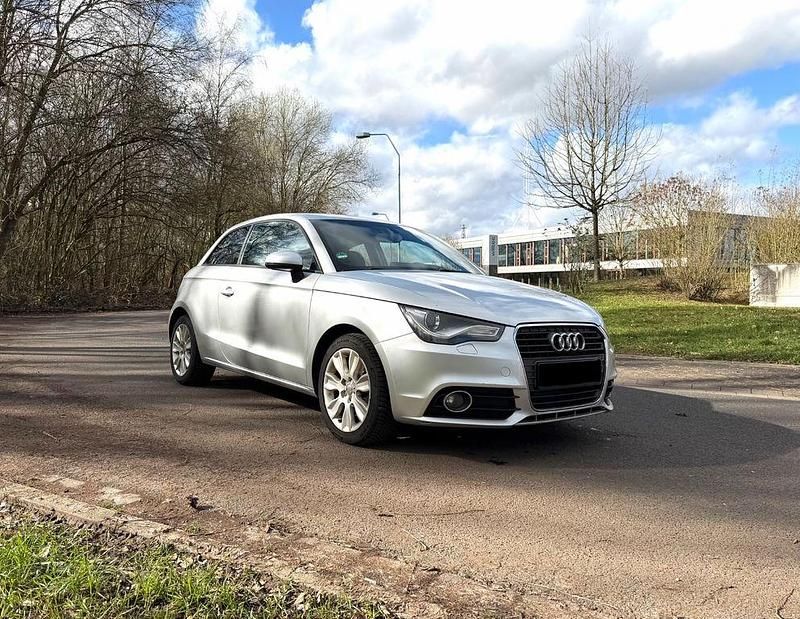 Gebraucht Audi A1 Sport 122 PS (89 kW) 2010 Silber Kleinwagen