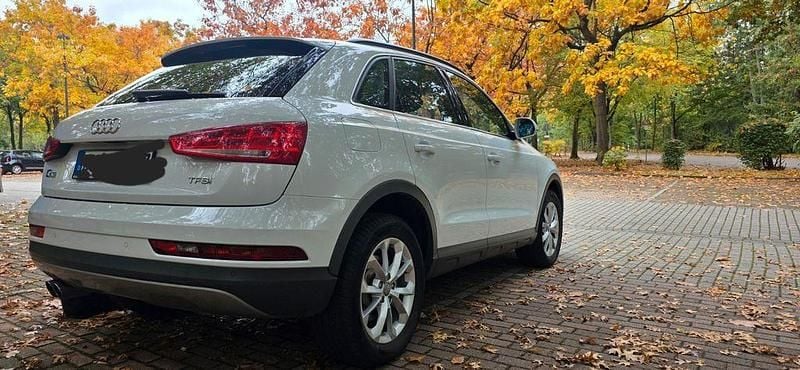 Weiß Gebraucht 2017 Audi Q3 SUV | 14.500 € (Superpreis) - Bild 1/4