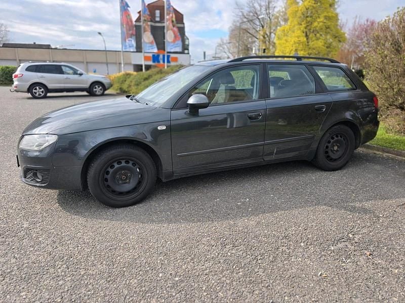Gebraucht Seat Exeo 120 PS (88 kW) 2011 Grau Kombi