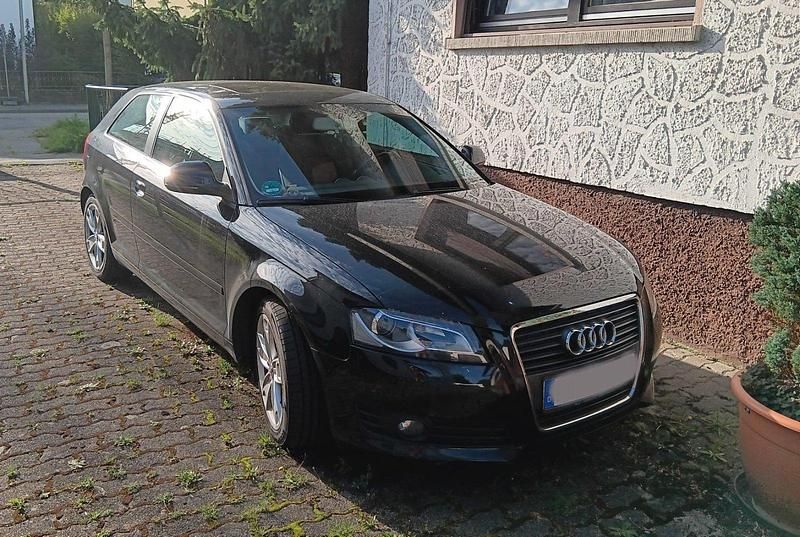 Schwarz Gebraucht 2009 Audi A3 Sportback Limousine | 3.990 € (Fairer Preis) - Bild 1/4