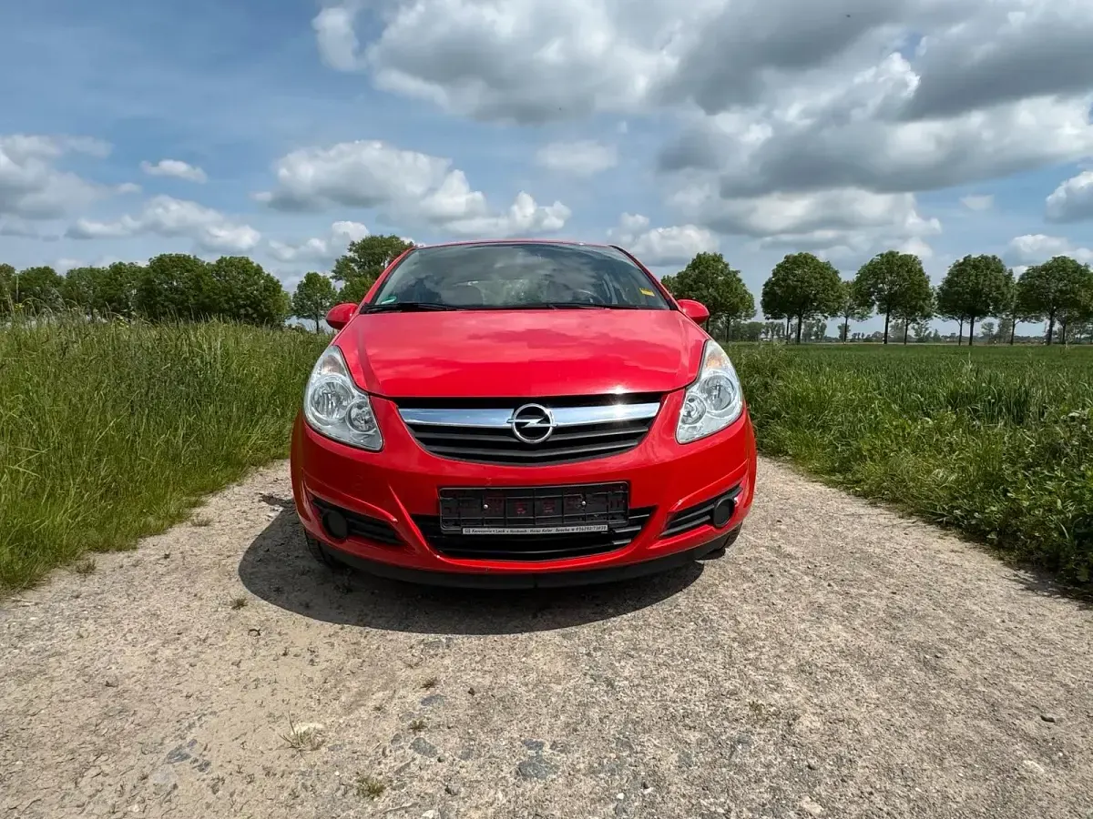 Gebraucht Opel Corsa 80 PS (58 kW) 2009 Rot Kleinwagen