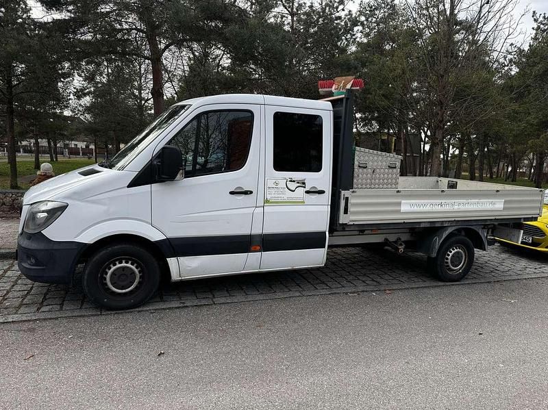 Weiß Gebraucht 2013 Mercedes 316 Van | 12.500 € (Guter Preis) - Bild 1/4