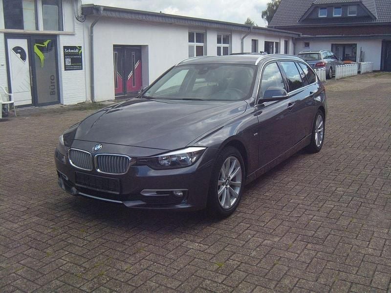 Grau Gebraucht 2013 BMW 318 Kombi | 7.000 € (Fairer Preis) - Bild 1/4