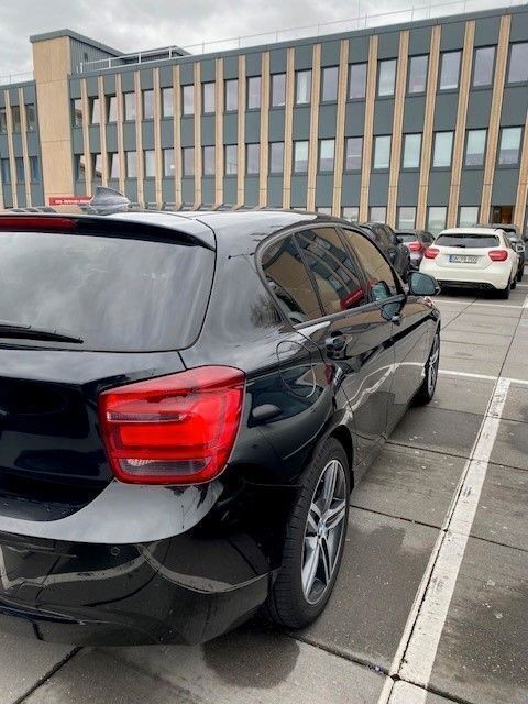 Gebraucht BMW 120 Sport Line 184 PS (135 kW) 2011 Schwarz Kleinwagen