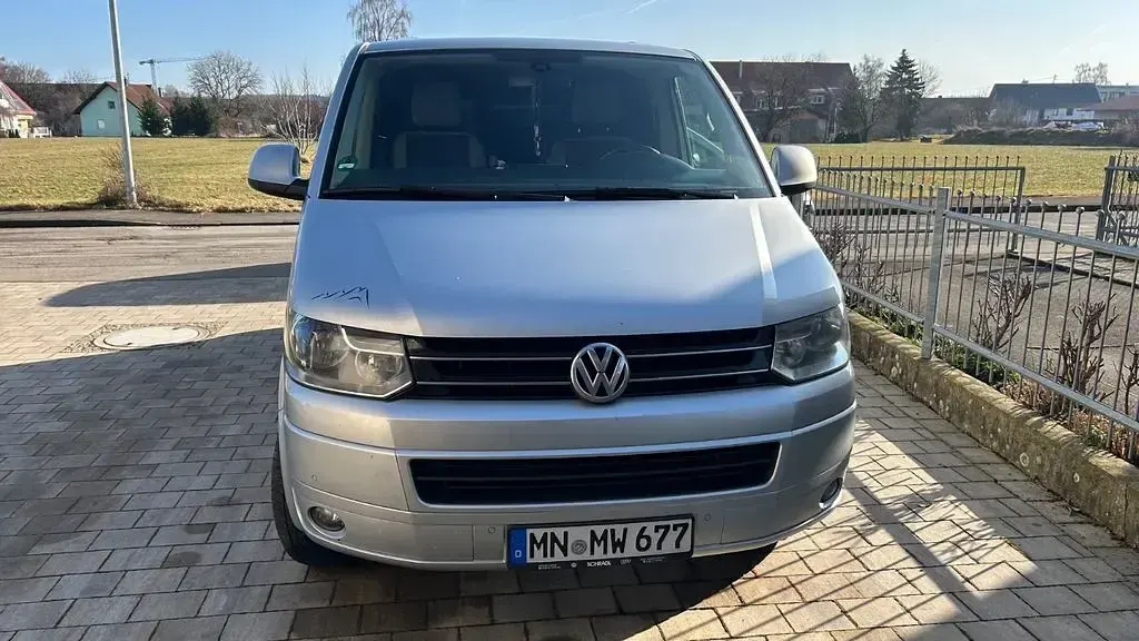 Gebraucht VW Caravelle 179 PS (131 kW) 2015 Silber Van