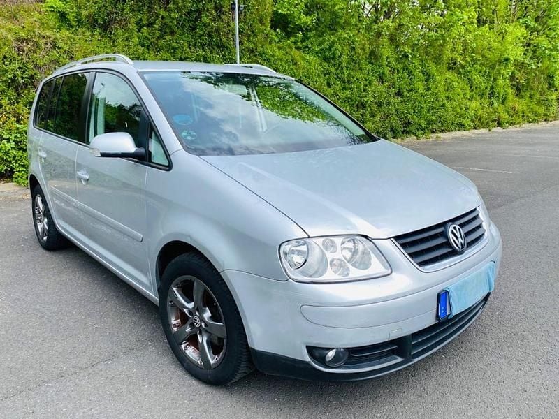 Gebraucht VW Touran 126 PS (92 kW) 2005 Grau Van / Kleinbus
