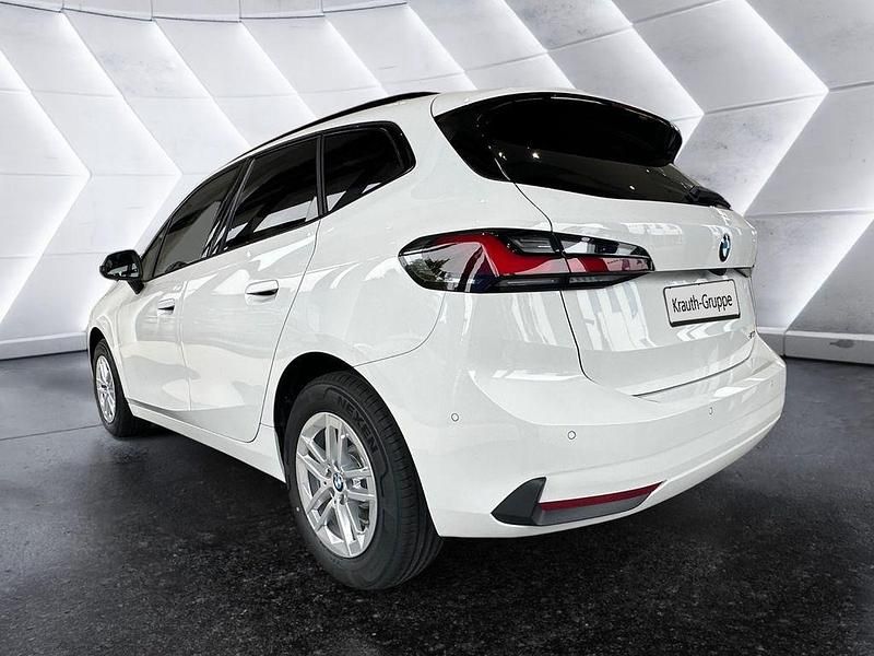 Gebraucht BMW 218 136 PS (100 kW) 2025 Weiß Van / Kleinbus