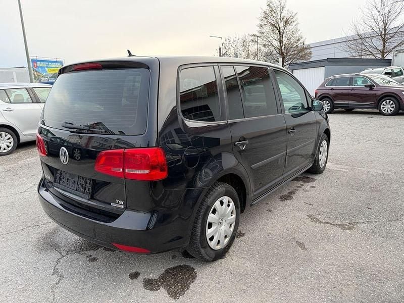 Gebraucht VW Touran Trendline 105 PS (77 kW) 2011 Schwarz Van / Kleinbus