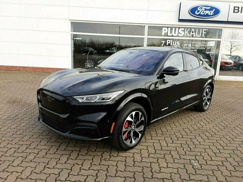 Gebraucht Ford Mustang Mach-E 197 kW (269 PS) 2022 Schwarz SUV
