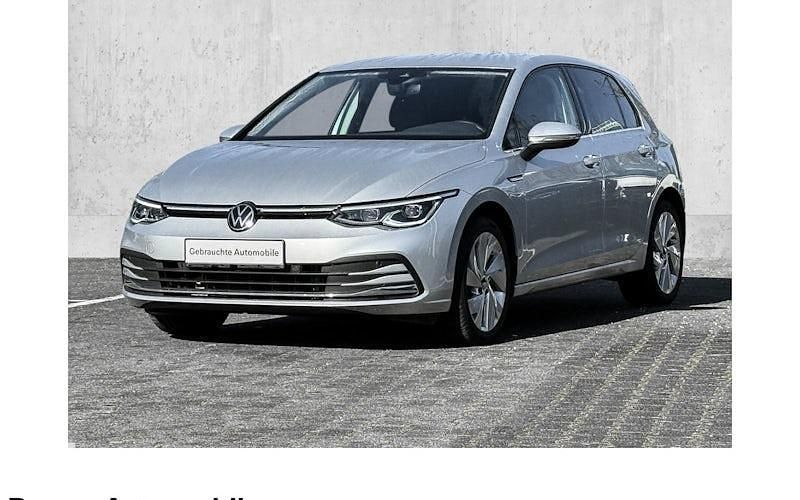 Gebraucht VW Golf VIII Style 150 PS (110 kW) 2023 Weiß Limousine