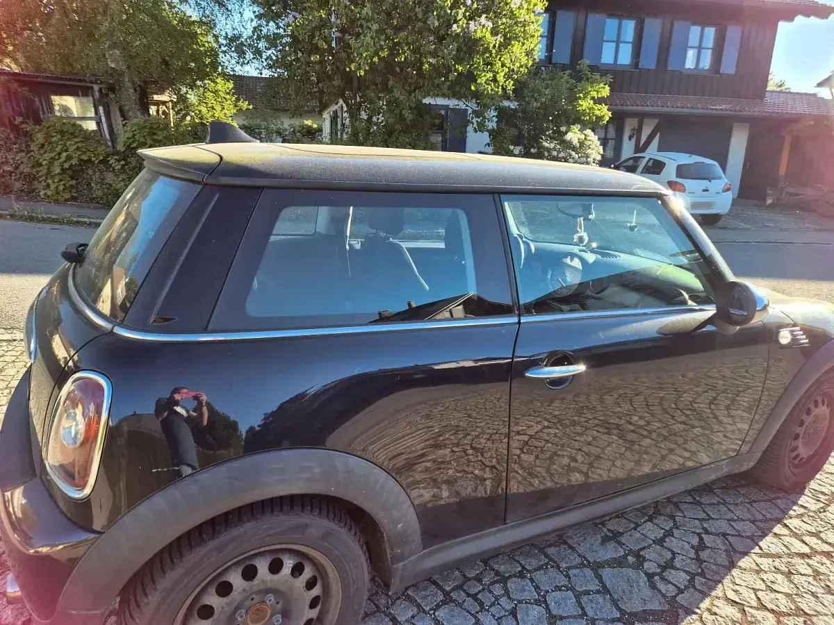 Second-hand Mini ONE 90 CP (66 kW) 2007 Negru Hatchback