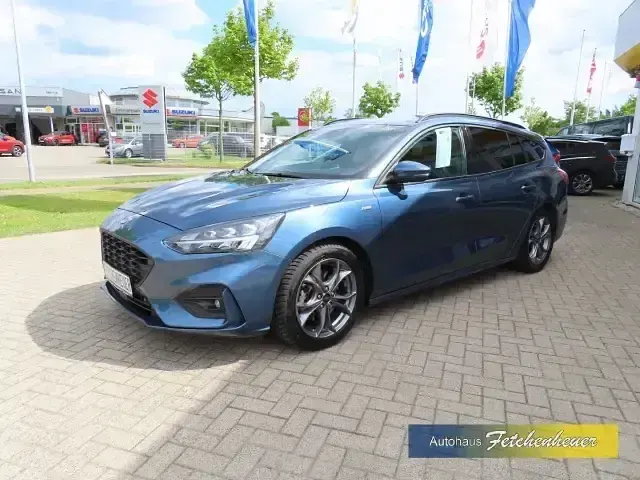 Gebraucht Ford Focus ST-Line 125 PS (91 kW) 2022 Blau Kombi