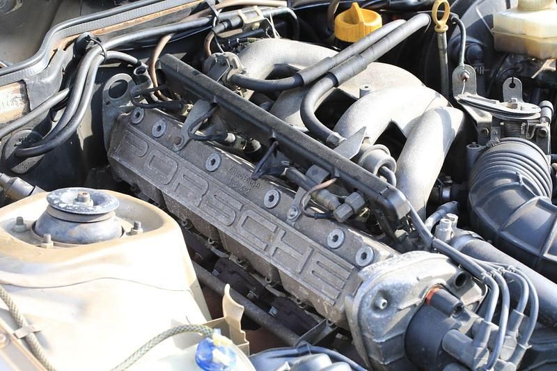 Gebraucht Porsche 924 150 PS (110 kW) 1987 Gold Coupé