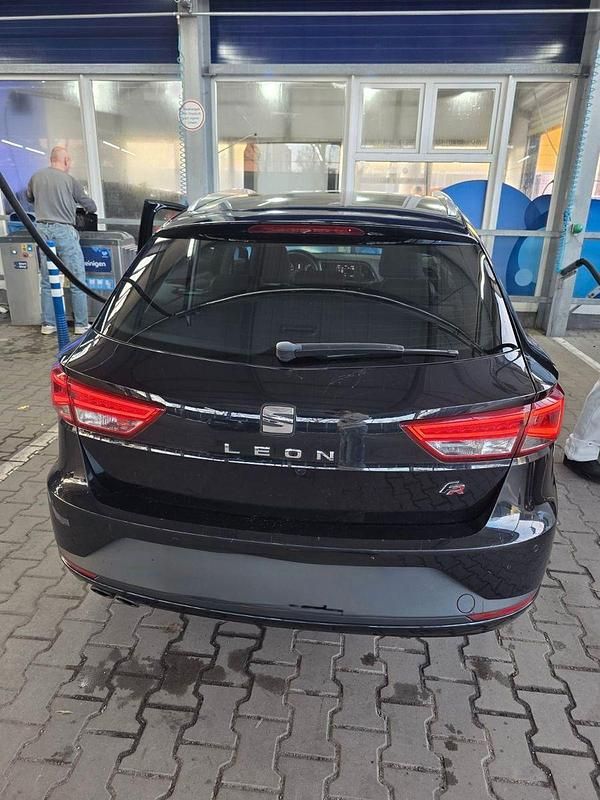 Gebraucht Seat Leon ST FR 140 PS (102 kW) 2014 Schwarz Kombi