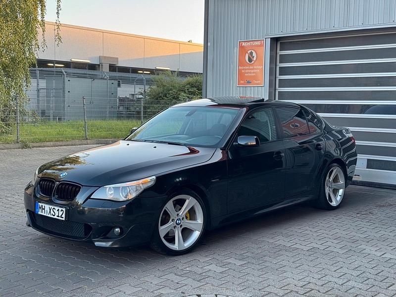 Schwarz Gebraucht 2005 BMW 525 Limousine | 6.650 € (Teuer) - Bild 1/4