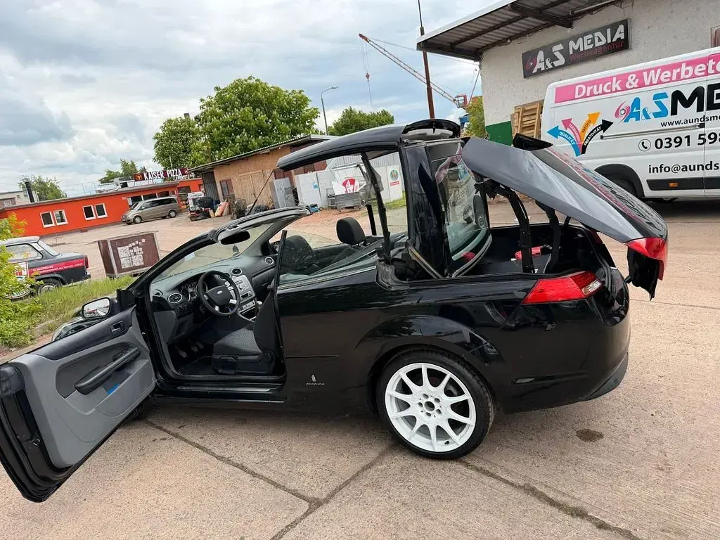 Gebraucht Ford Focus Cabriolet Trend 101 PS (74 kW) 2008 Schwarz Cabrio