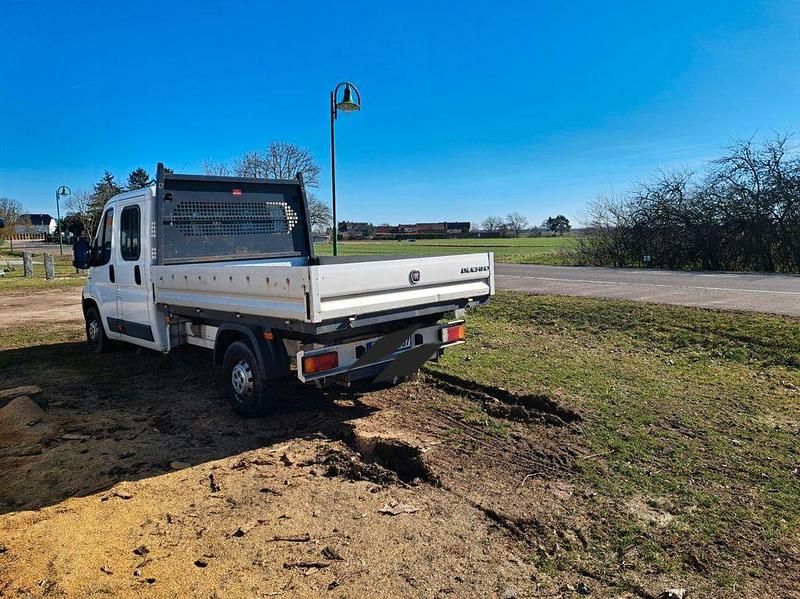 Gebraucht Fiat Ducato 120 PS (88 kW) 2010 Weiß Van