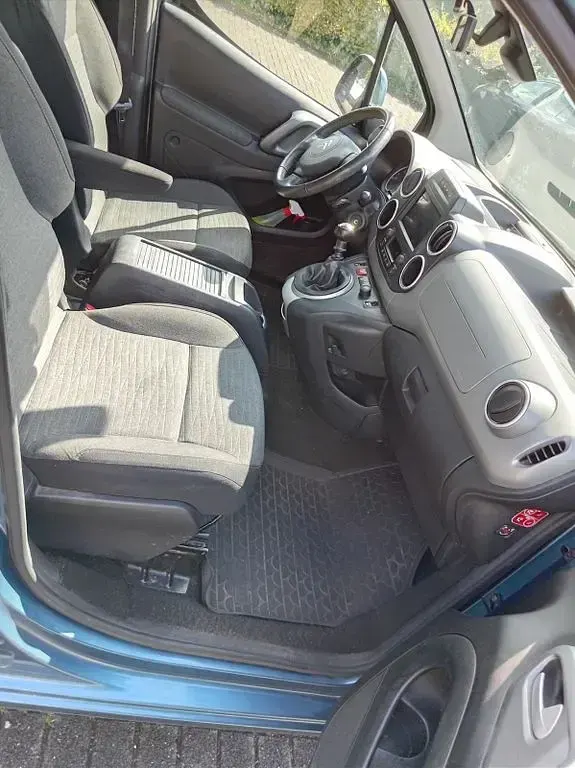 Gebraucht Citroën Berlingo Shine 120 PS (88 kW) 2015 Blau Van / Kleinbus