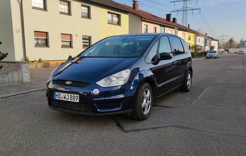Gebraucht Ford S-MAX Titanium 220 PS (161 kW) 2006 Blau Van / Kleinbus