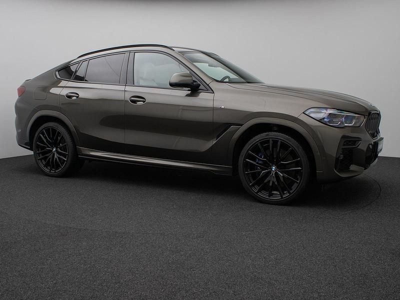 Gebraucht BMW X6 M50 Performance 530 PS (389 kW) 2023 Grün SUV