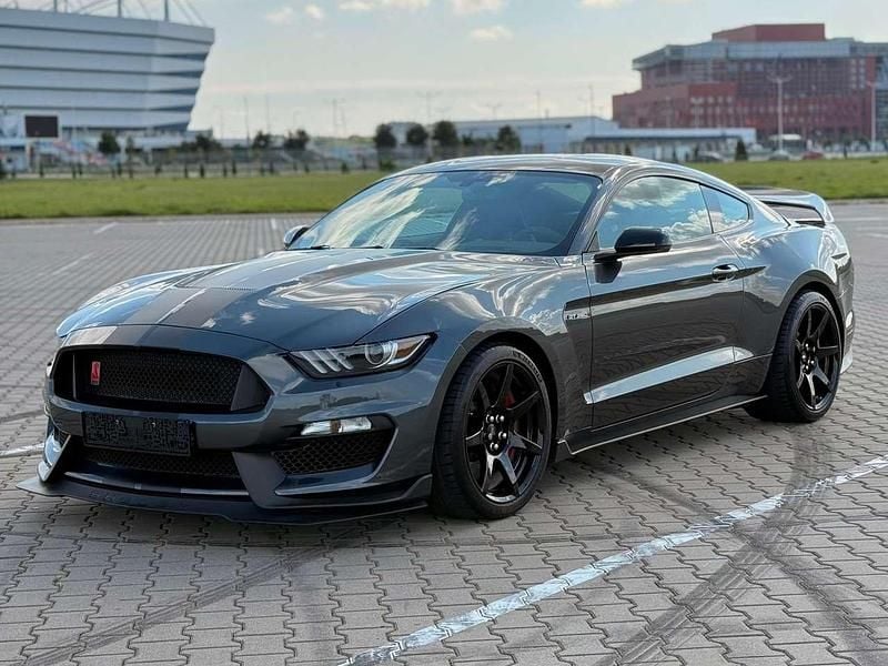 Grau Gebraucht 2019 Ford Mustang Coupé | 110.000 € - Bild 1/4