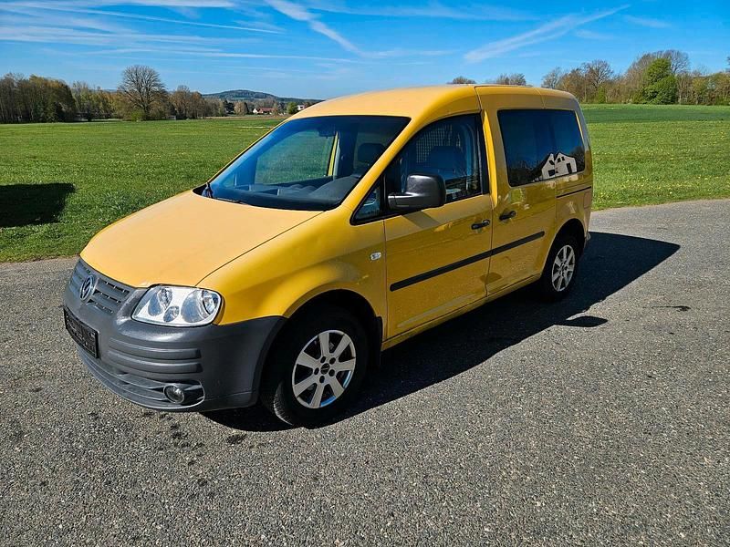 Usata VW Caddy 69 CV (50 kW) 2005 Giallo Monovolume