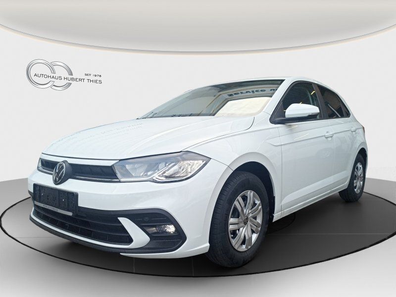 Weiß Gebraucht 2022 VW Polo Kleinwagen | 19.990 € (Teuer) - Bild 1/4