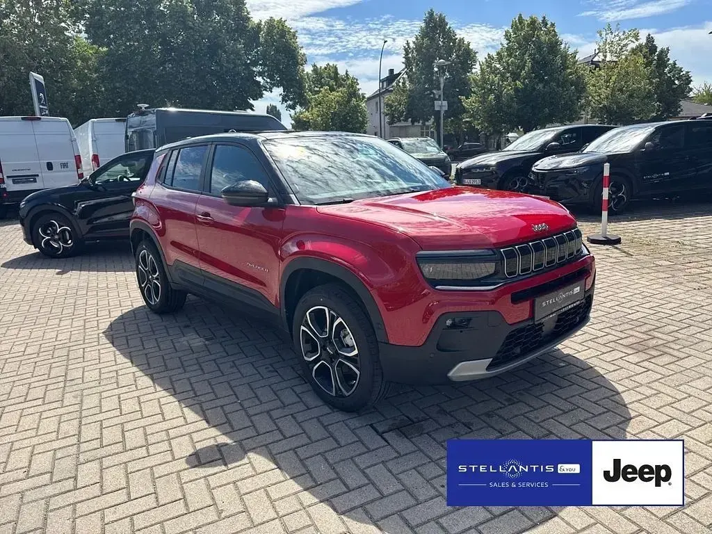 Neu Jeep Avenger Altitude 101 PS (74 kW) 2026 Schwarz SUV