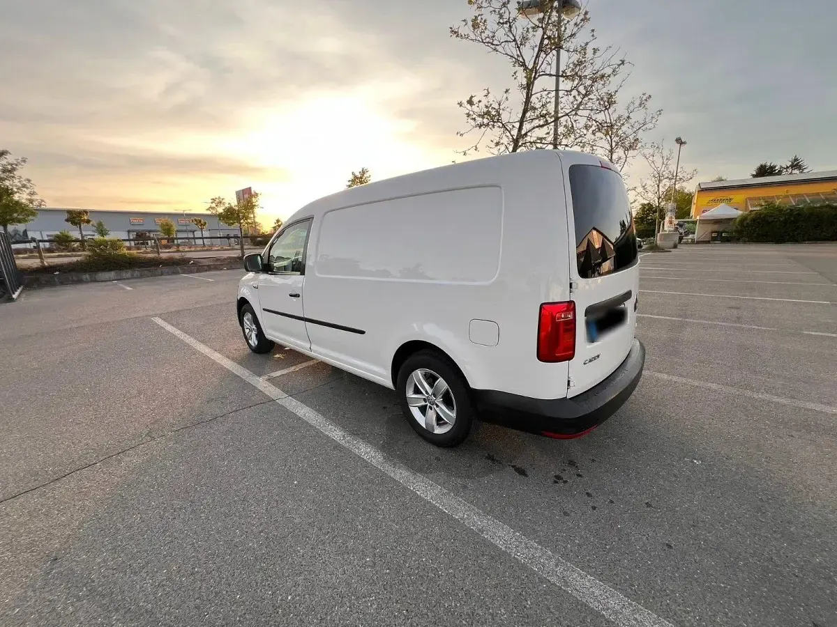 Gebraucht VW Caddy 102 PS (75 kW) 2015 Grau Van / Kleinbus