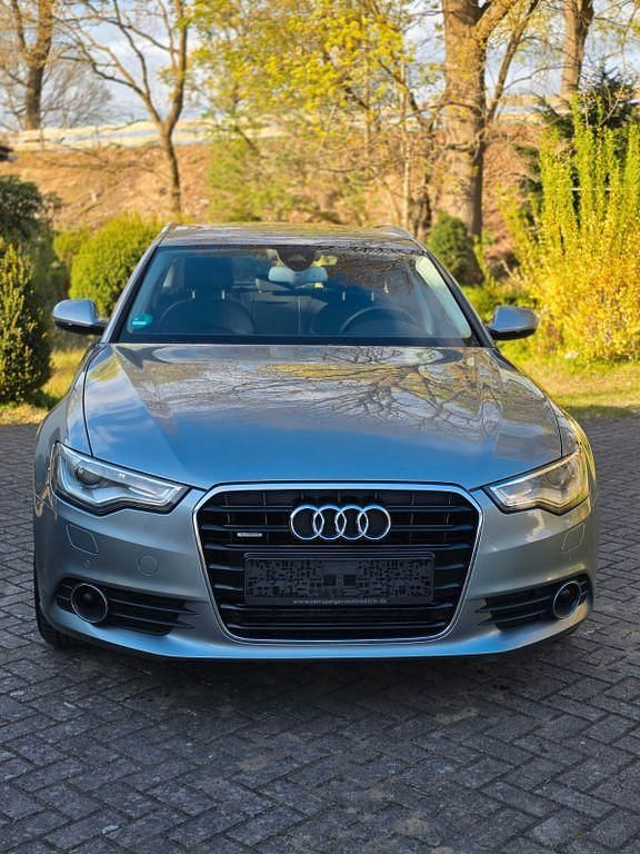 Usado Audi A6 Sport 245 HP (180 kW) 2013 Prateado Carrinha