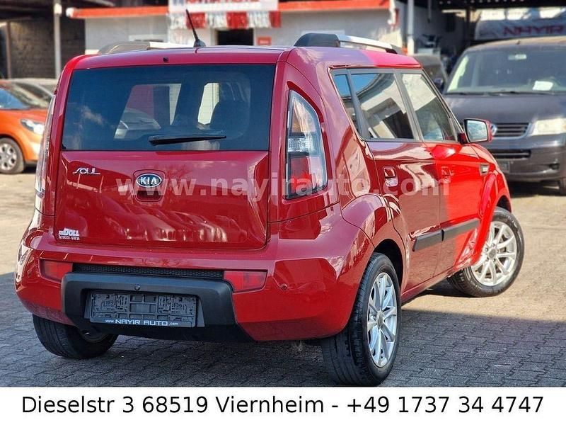 Gebraucht Kia Soul Spirit 126 PS (92 kW) 2009 Rot SUV
