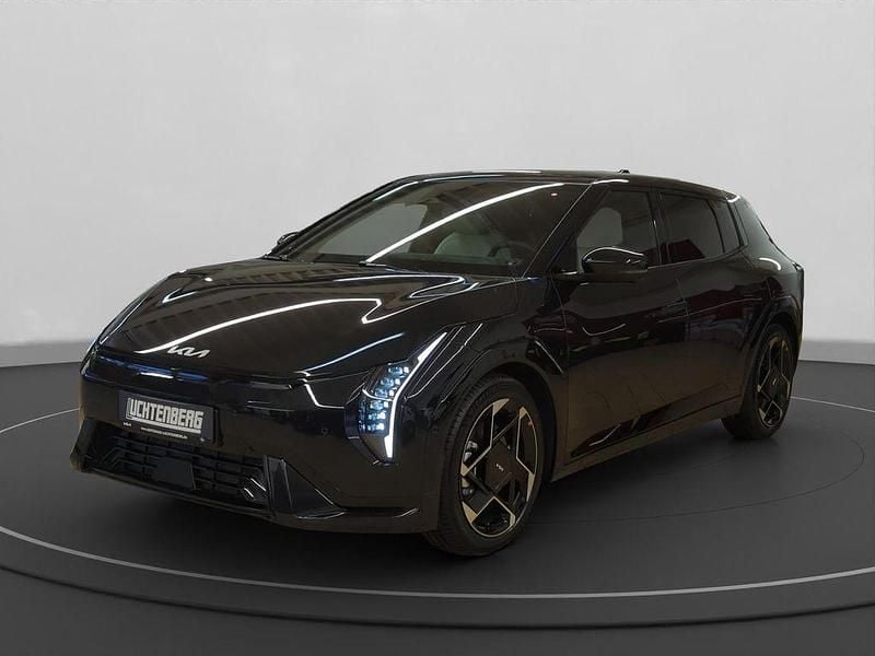 Neu Kia EV4 Comfort 150 kW (204 PS) 2026 Schwarz Limousine