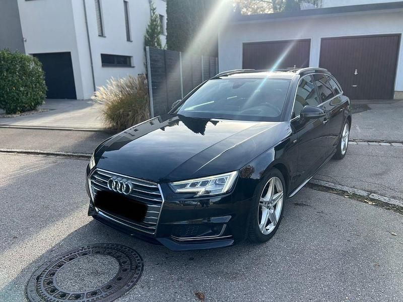 Schwarz Gebraucht 2017 Audi A4 S-Line Kombi | 12.999 € (Superpreis) - Bild 1/4
