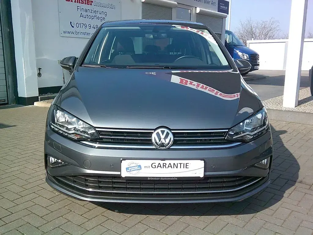 Używany VW Golf United 131 KM (96 kW) 2020 Szary Minivan